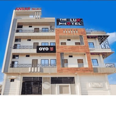 The Lux Hotel Bhilai Zewnętrze zdjęcie